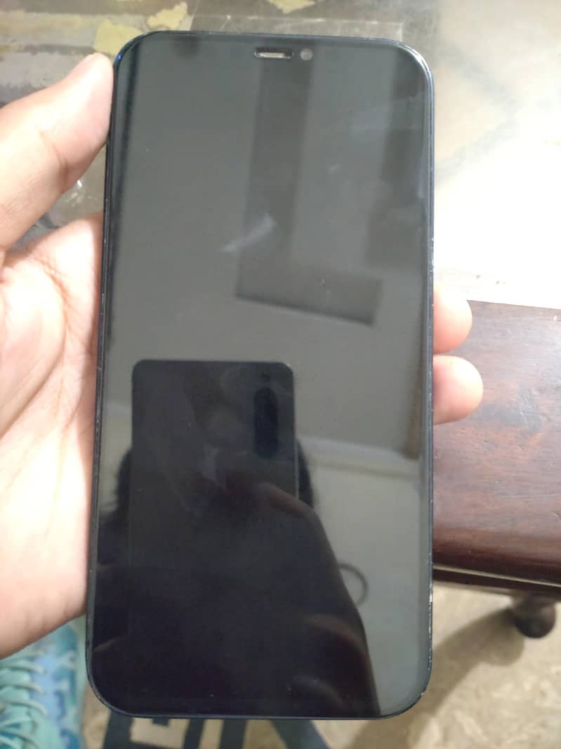 Apple iPhone 12 7