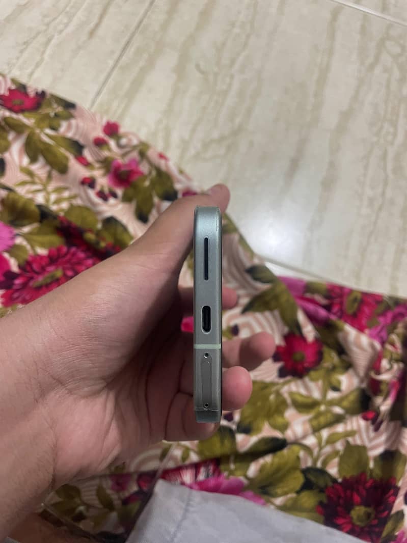 Google Pixel 9 3