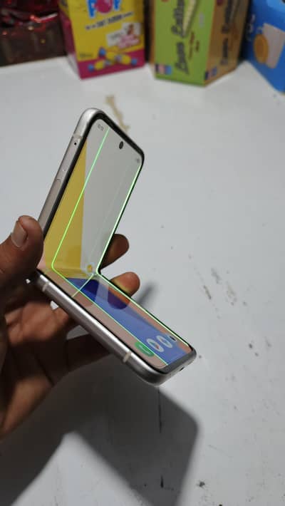 Samsung Mobile Z Flip 3
