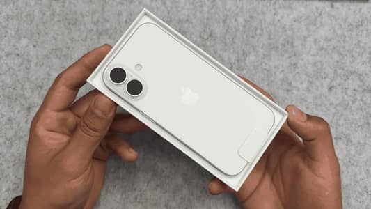 iPhone 17 with 2-Year Appleman Warranty