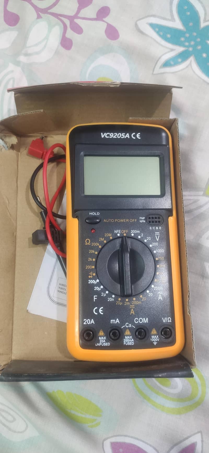 DIGITAL MULTIMETER VC9205A 1