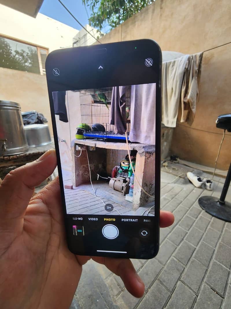 iphone xs max 3