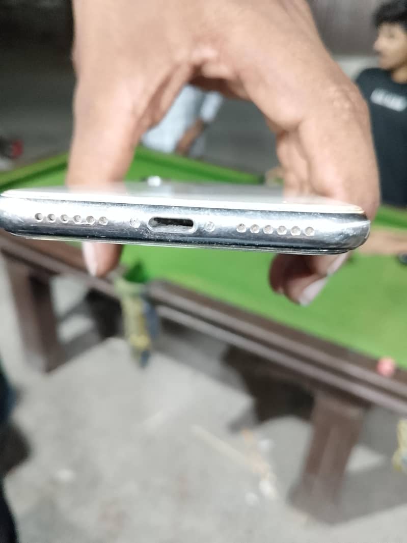 Apple iPhone X 1