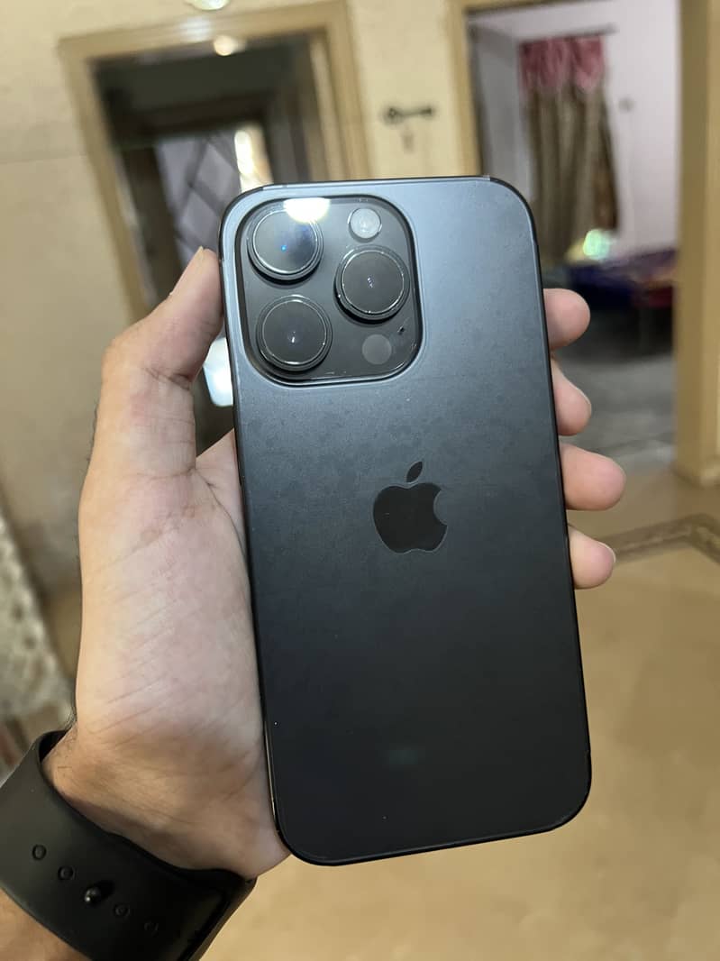iphone 14 pro 1