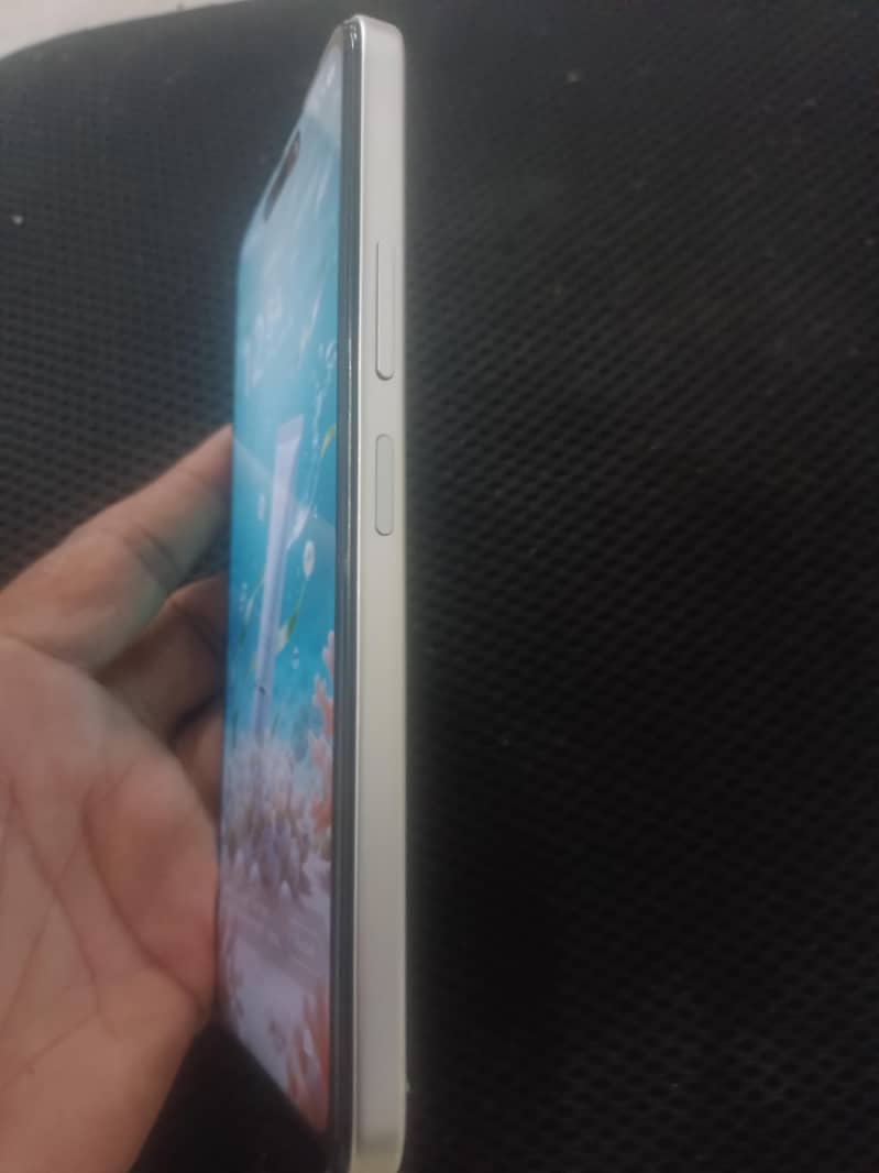 infinix 10 plus 1