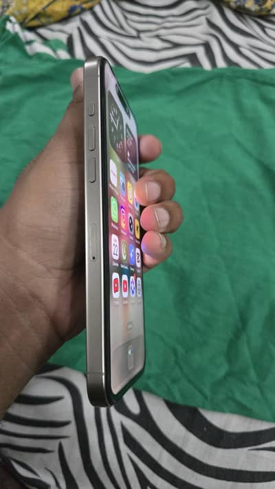 Apple iPhone 15 Pro Max