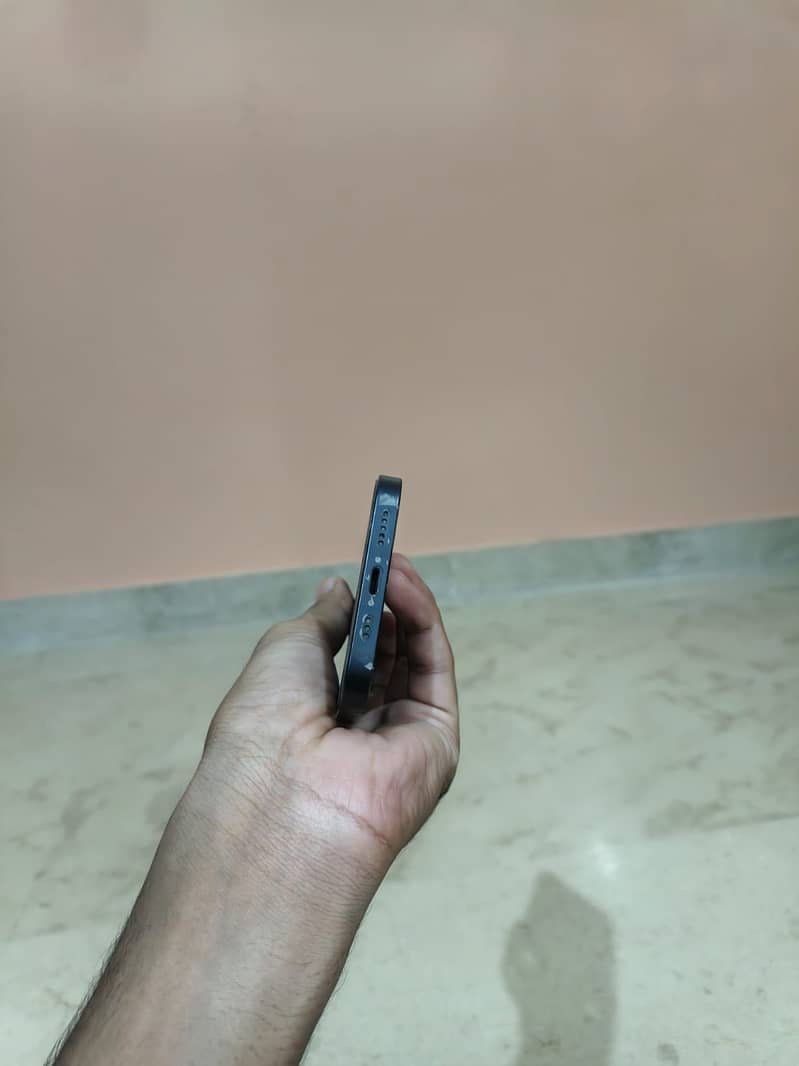 iPhone 12 5