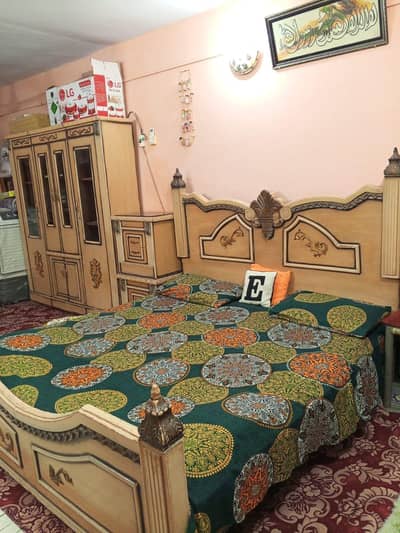 Complete Royal Bedroom Furniture Set - 5 Piece - Latifabad, Hyderabad