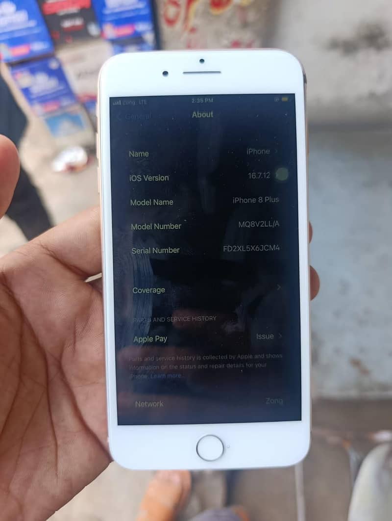 Apple iPhone 8 Plus 0