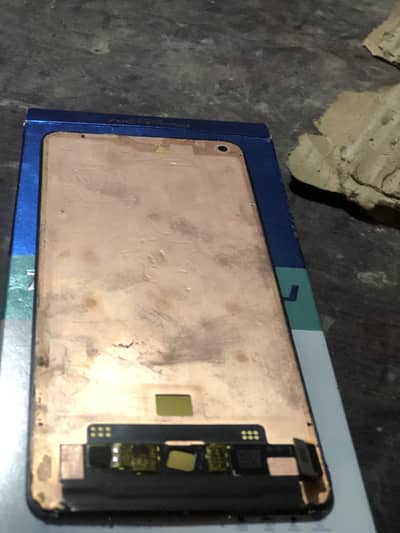 One plus 9 panel front camera fingers sincere