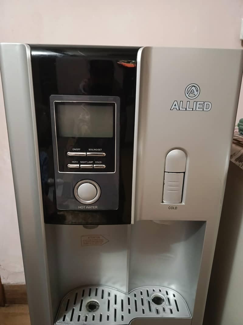 dispenser 2