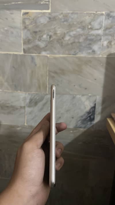 Huawei y7