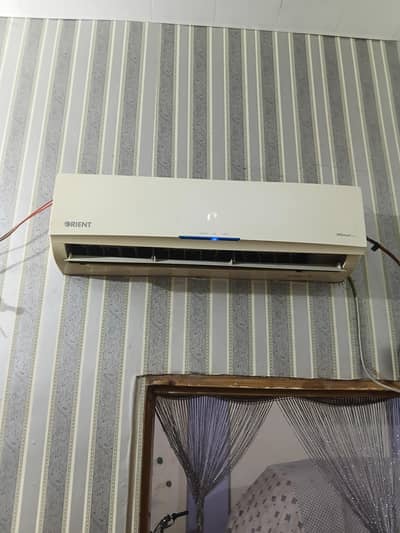 I m selling my Orient 1:5 ton Ac
