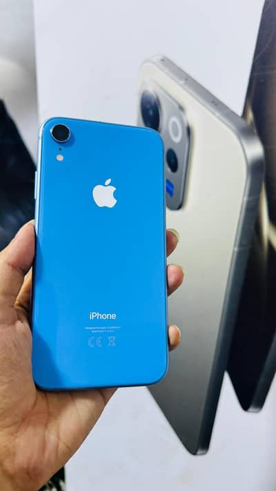 Apple iPhone XR