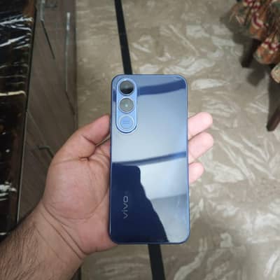 vivo v70 fe 5g  8gb ram 256 gb rom