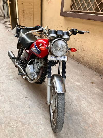 suzuki gs 150 2012 model