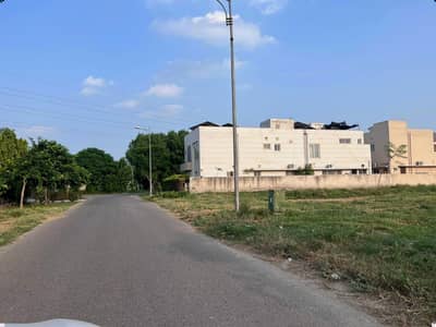 PLOT # Y-3043 RESIDENTIAL PLOT LOCATED IN THE BEST BLOCK OF DHA PHASE 7 LAHORE.