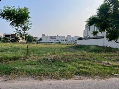 PLOT # Y-3207 RESIDENTIAL PLOT LOCATED IN THE BEST BLOCK OF DHA PHASE 7 LAHORE.