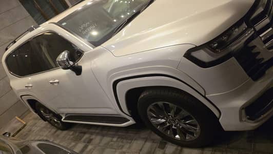 Toyota Land Cruiser 2023