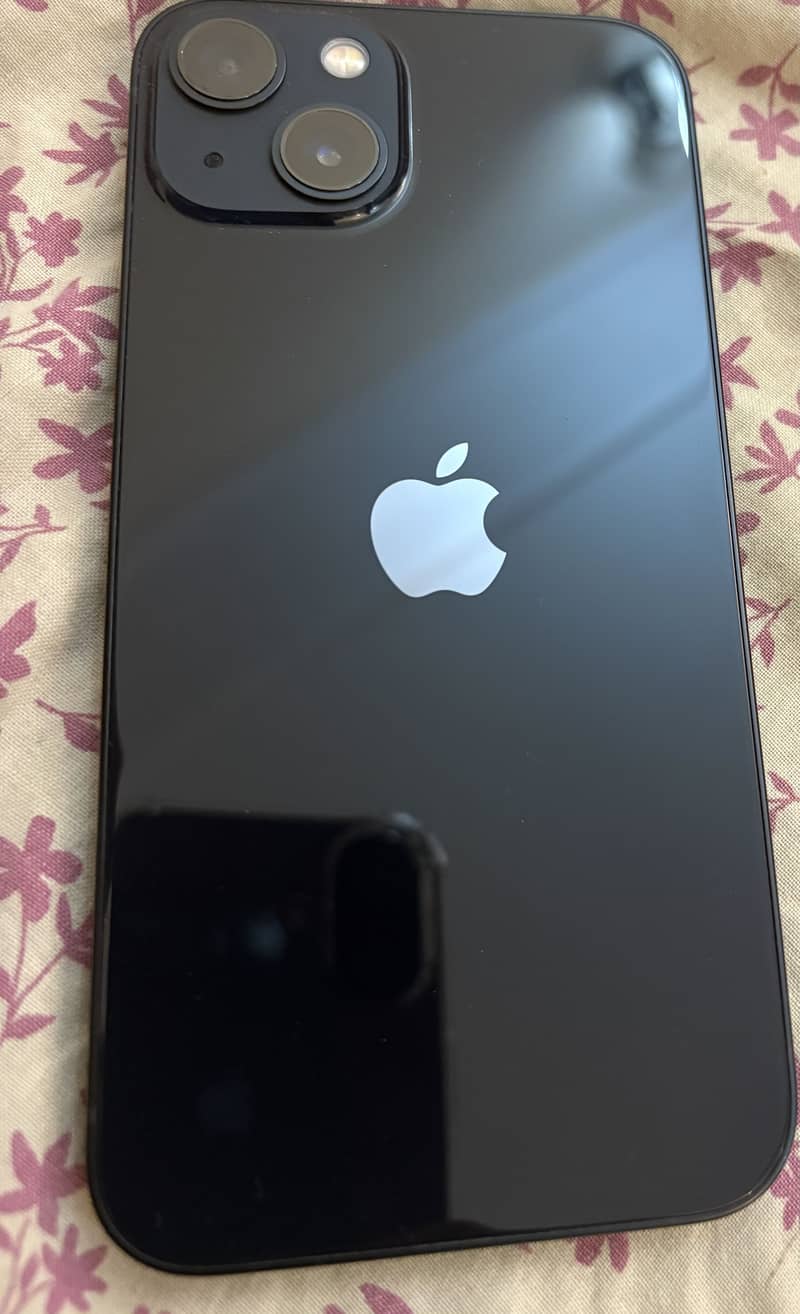 Apple iPhone 13 0