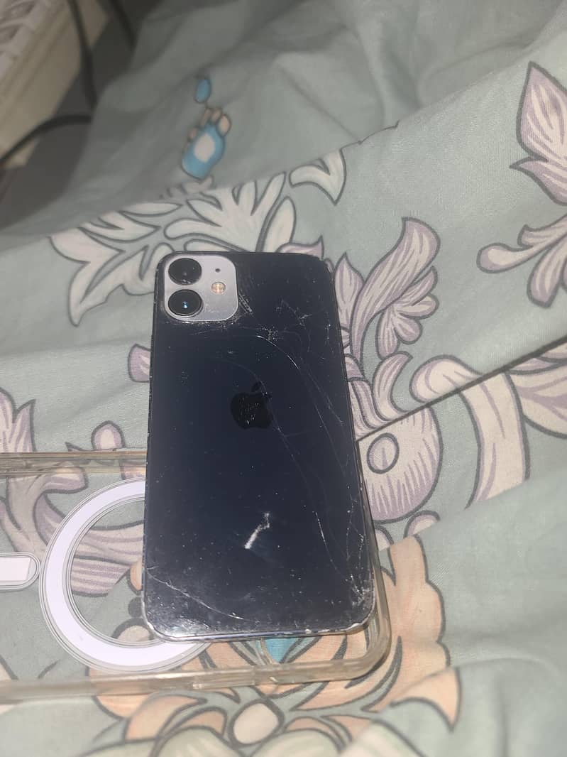 Apple iPhone 12 mini 0