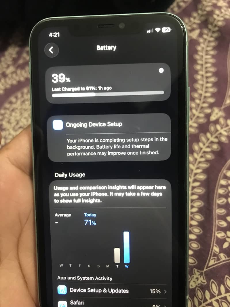 Apple iPhone 11 4