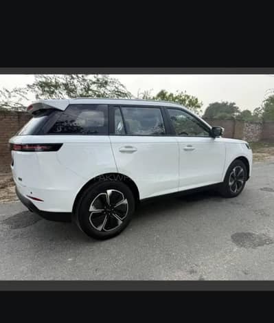 Jaecoo J5 2026 Premium white