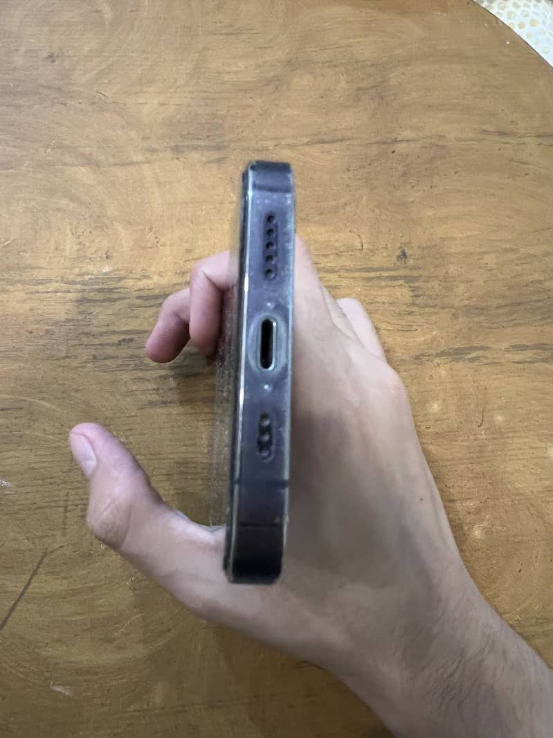 Iphone 14 pro 4
