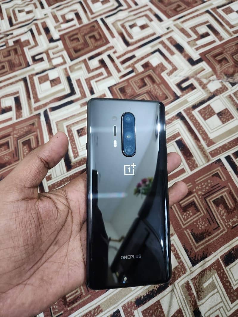One Plus 8 Pro 0