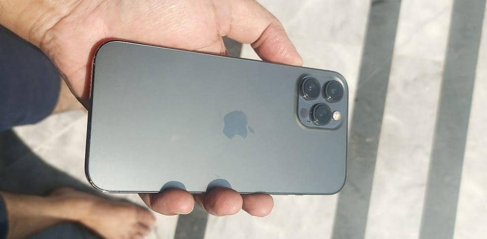 Apple iPhone 12 Pro Max 0