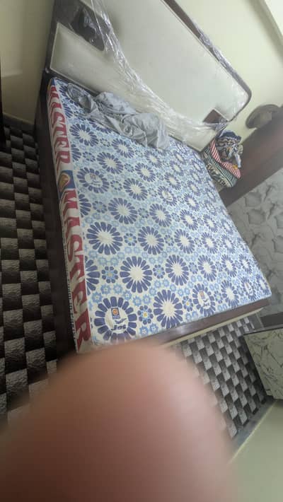 mattress king size bed
