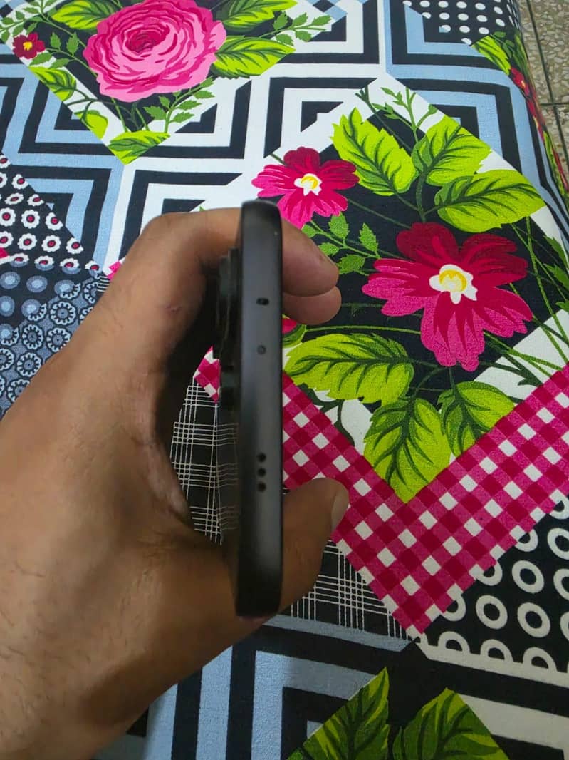 Tecno Camon 50 pro 4