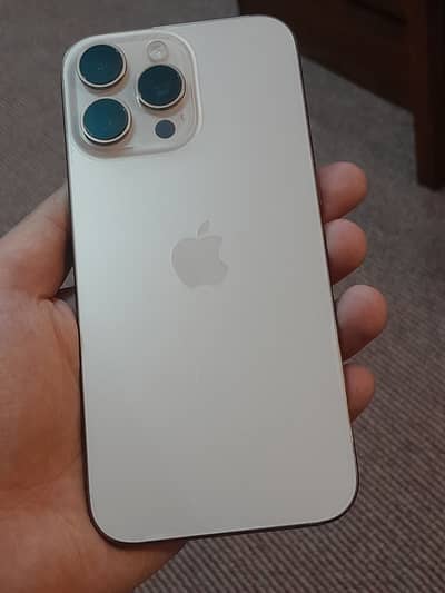 Iphone 16 Pro Max 256 GB- Desert Titanium | 10/10 | 88% Health