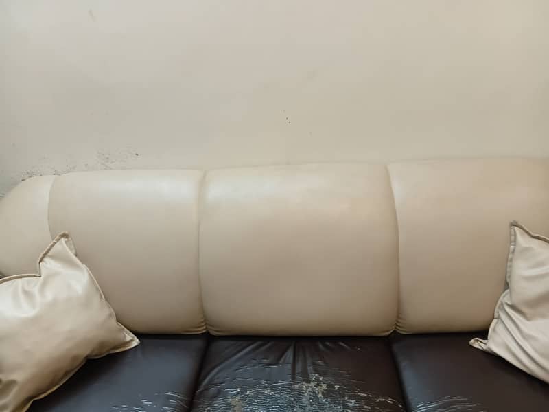 Excellent sofa 1