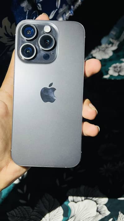 Apple iPhone 15 Pro Jv