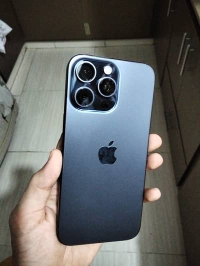 Apple iPhone 15 Pro Max