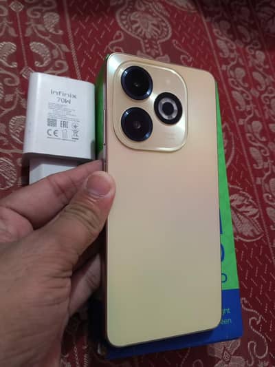 Infinix Smart 8 Pro