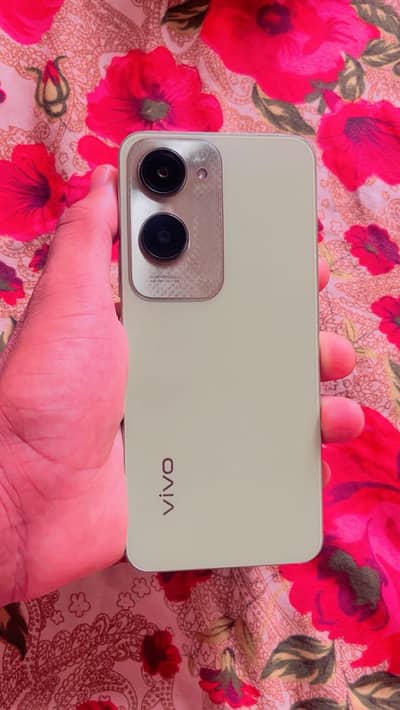 Vivo Y18