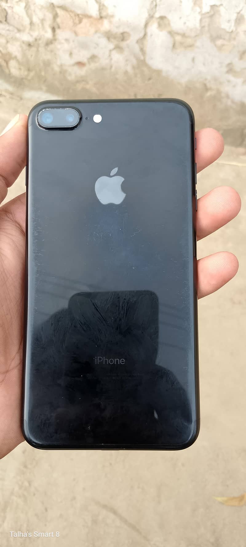Apple iPhone 7 Plus 2