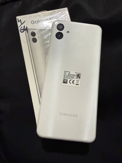 Samsung A04