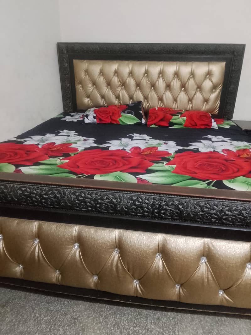 One bed 1