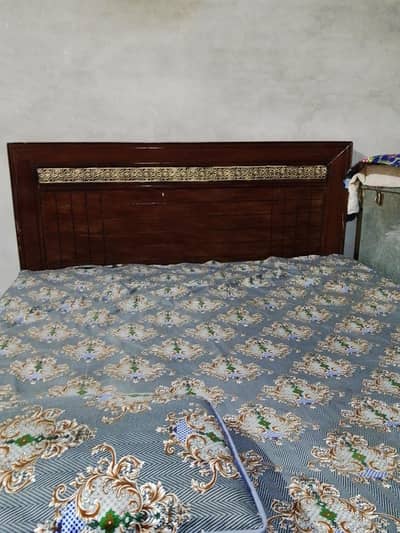 bed dressing showcse