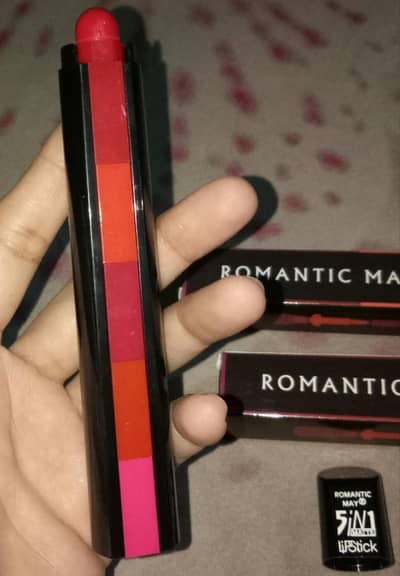 Romantic may Lipsticks 5in1