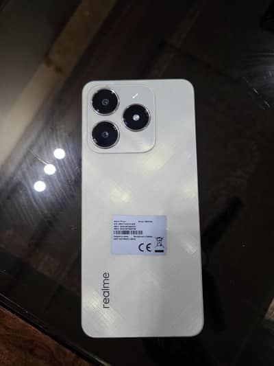 Realme C61