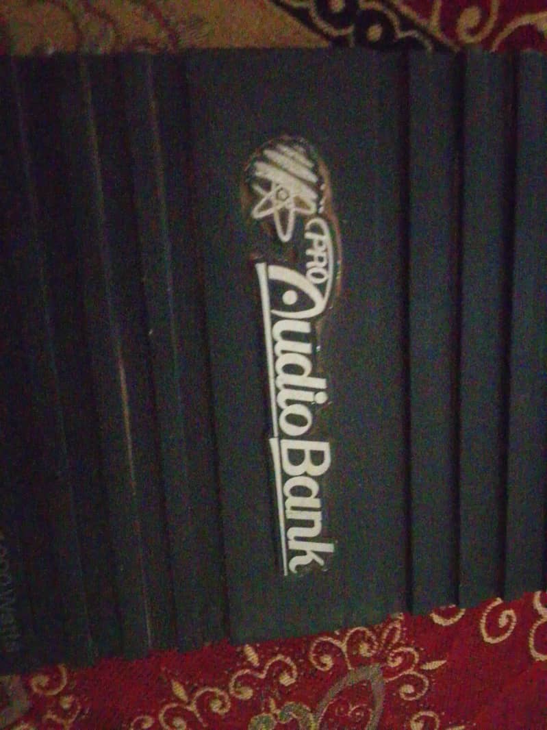 amp 2 speaker 0