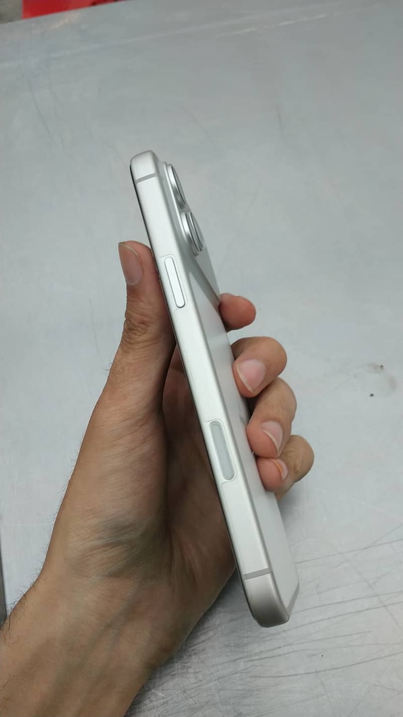 Apple iPhone 17 Pro Max 1