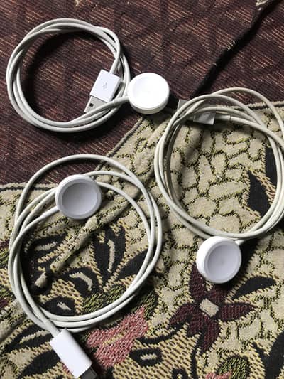 Apple and Samsung watch charger