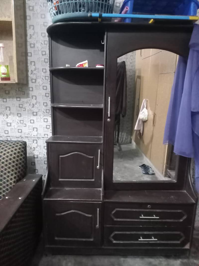 dressing table with singhar table(stool) 1