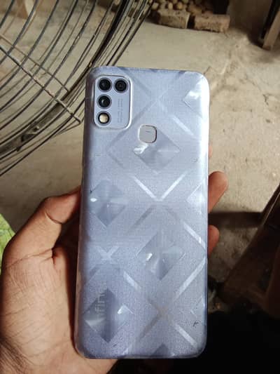 Infinix Hot 10 Play