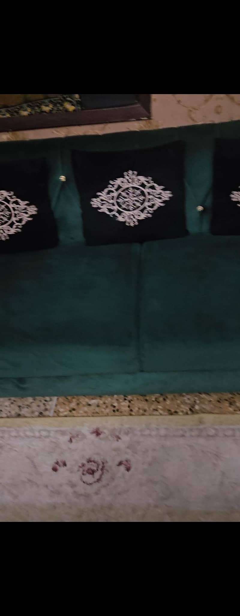 5seater sofa set 0